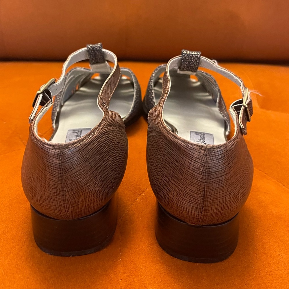 Margaret Jerrold Brown Mary Jane T-strap Shoes - Picture 5 of 8